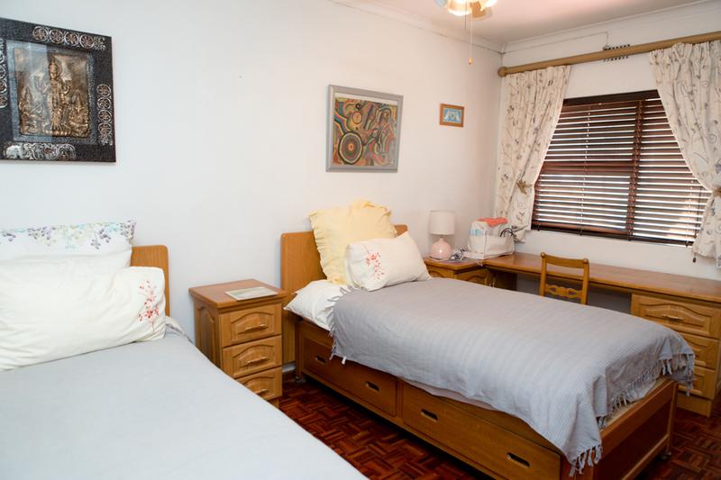 8 Bedroom Property for Sale in Walmer Estate Western Cape